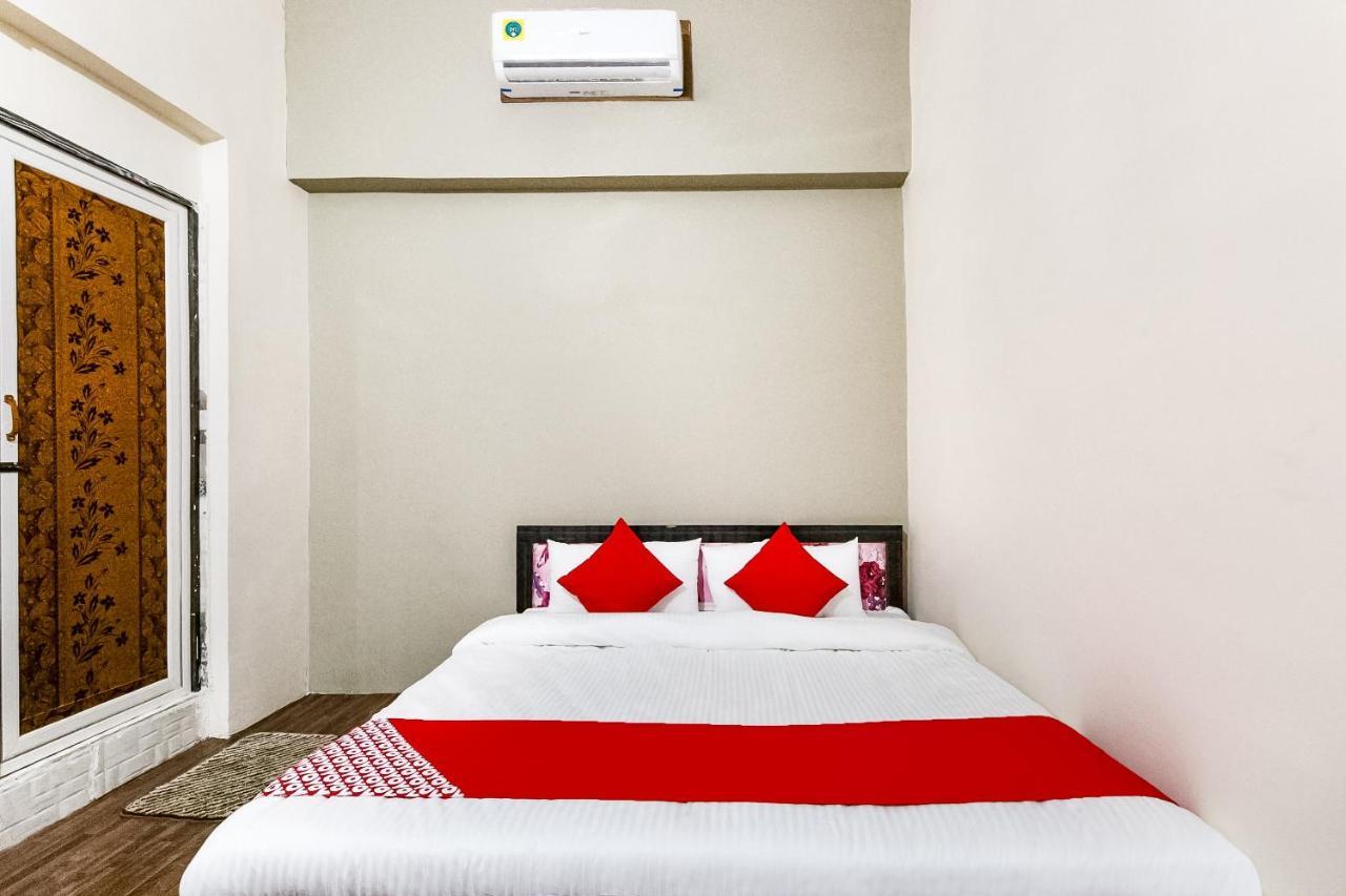 ג'אבלפור Oyo 69647 Yash Lodge מראה חיצוני תמונה