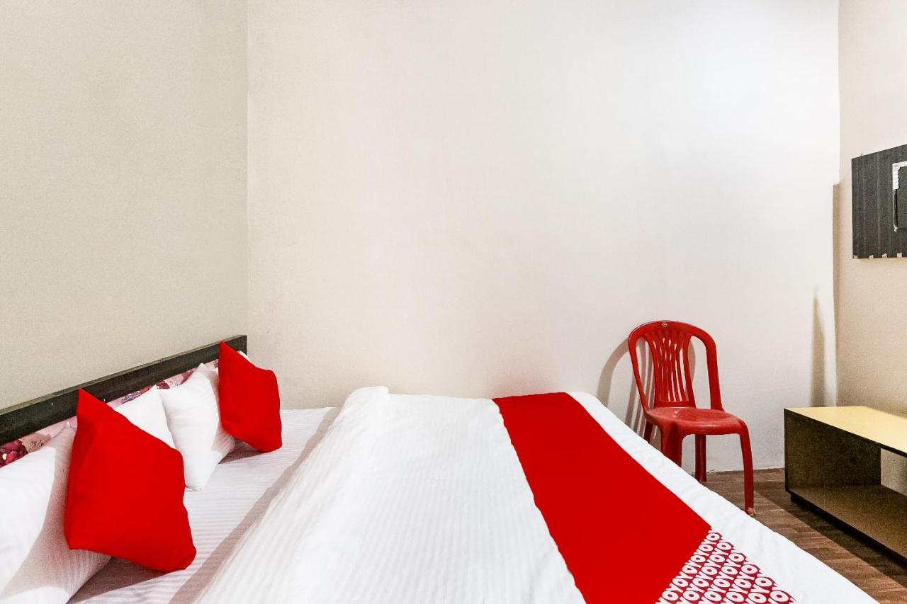ג'אבלפור Oyo 69647 Yash Lodge מראה חיצוני תמונה